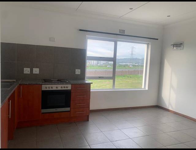 2 BEDROOM APARTMENT FOR SALE IN HAGLEY